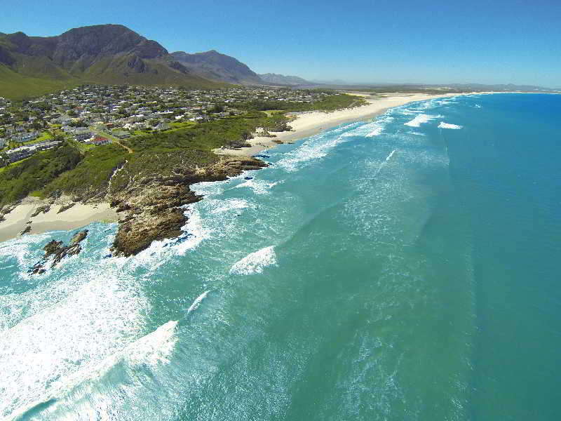 Hermanus Beach Villa Экстерьер фото