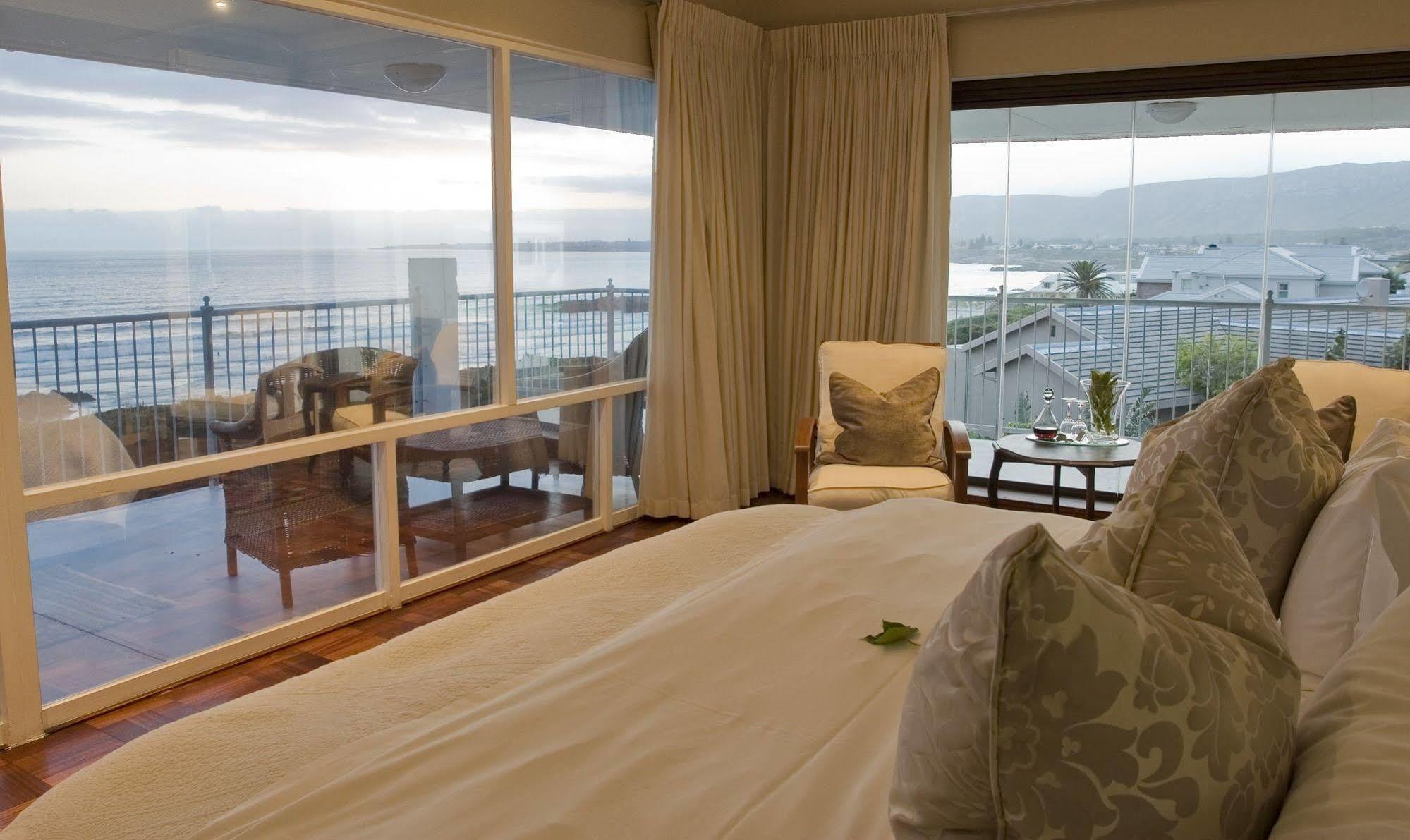 Hermanus Beach Villa Экстерьер фото